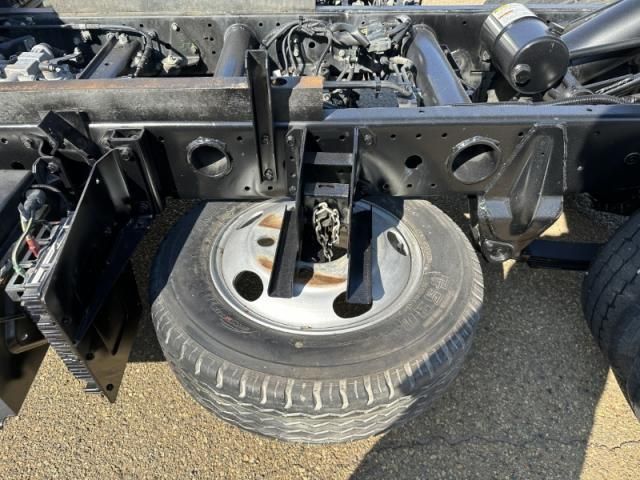 Mitsubishi CANTER 2019-10 8732854-18