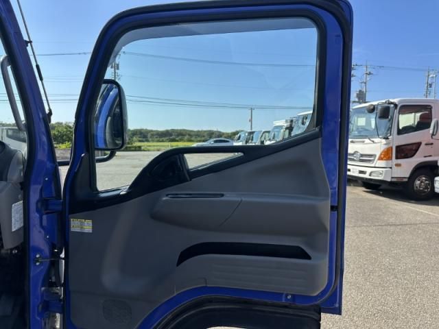 Mitsubishi CANTER 2019-10 8732854-29