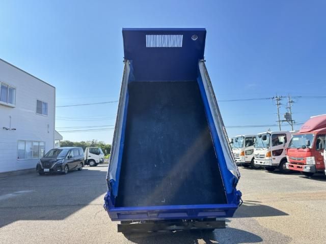 Mitsubishi CANTER 2019-10 8732854-8