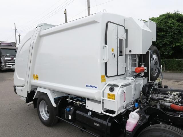 Mitsubishi CANTER 2026-06 8770570-12