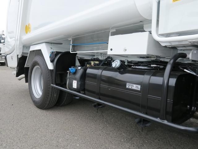 Mitsubishi CANTER 2026-06 8770570-14