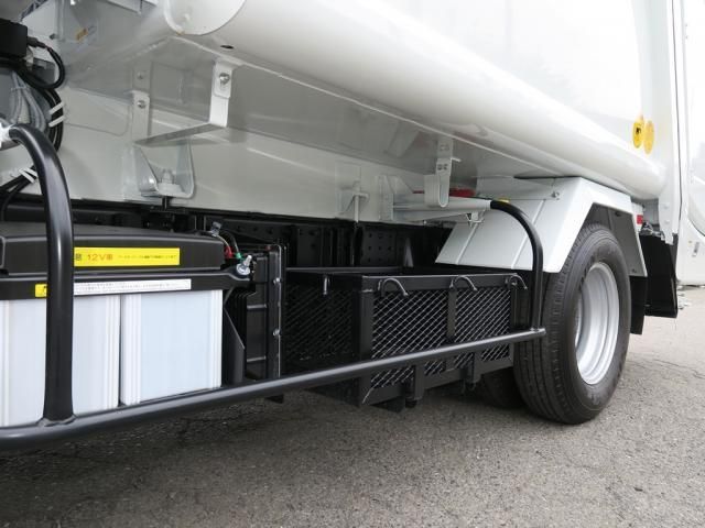 Mitsubishi CANTER 2026-06 8770570-15