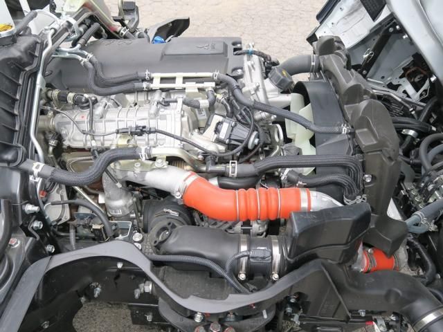 Mitsubishi CANTER 2026-06 8770570-22
