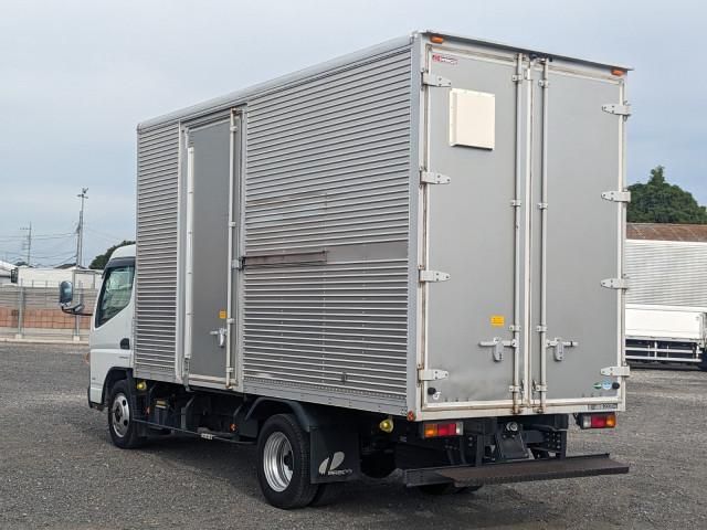 Mitsubishi CANTER 2019-07 8770606-3