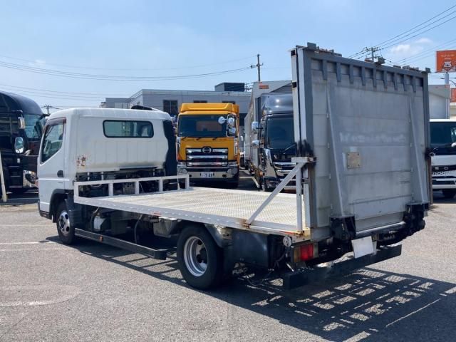Mitsubishi CANTER 2014-10 8770620-3