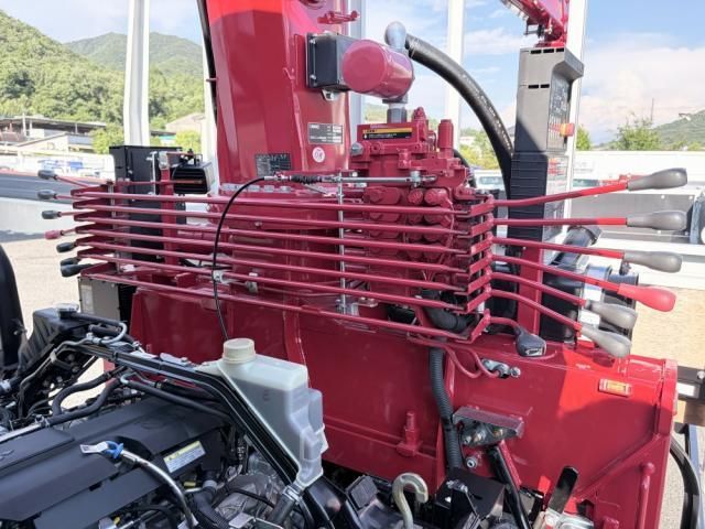 Mitsubishi CANTER 2025-11 8770583-21