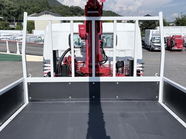 Mitsubishi CANTER 2025-11 8770583-24
