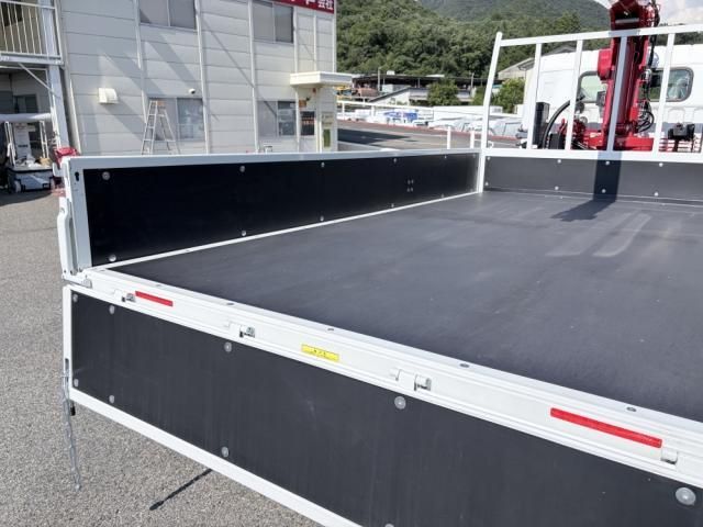 Mitsubishi CANTER 2025-11 8770583-26