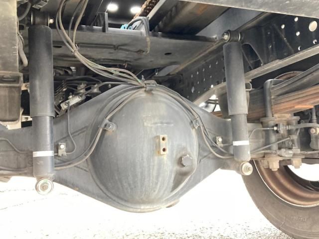 Mitsubishi CANTER 2023-04 8770587-15