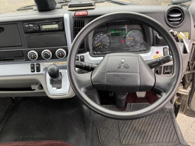 Mitsubishi CANTER 2023-04 8770587-21