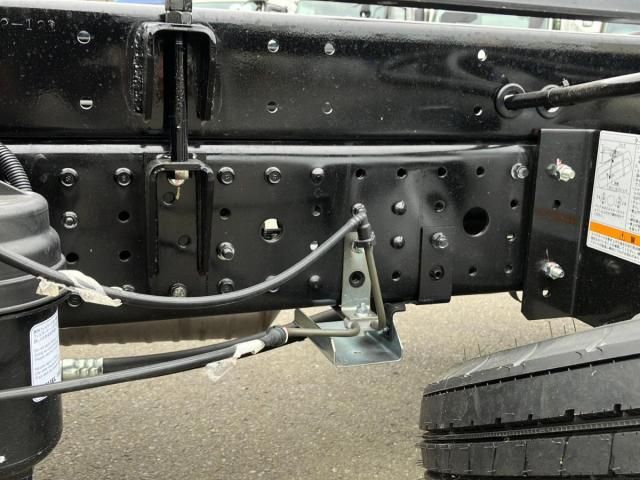 Mitsubishi CANTER 2026-04 8770578-13