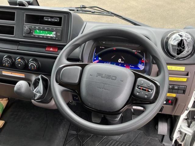 Mitsubishi CANTER 2026-04 8770578-21