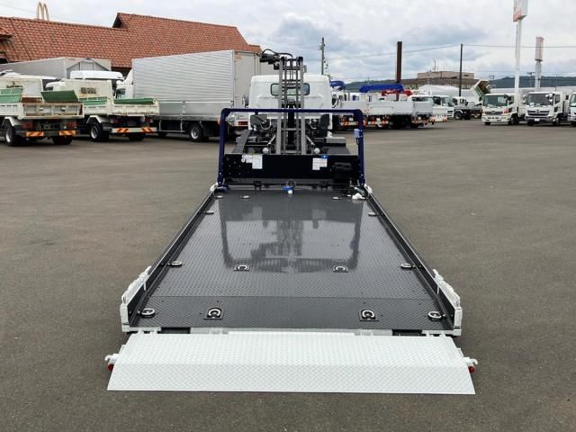 Mitsubishi CANTER 2026-04 8770578-7