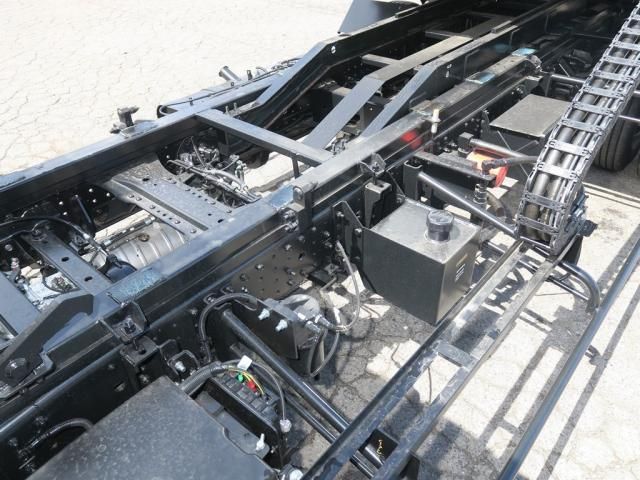 Mitsubishi CANTER 2026-05 8770577-10