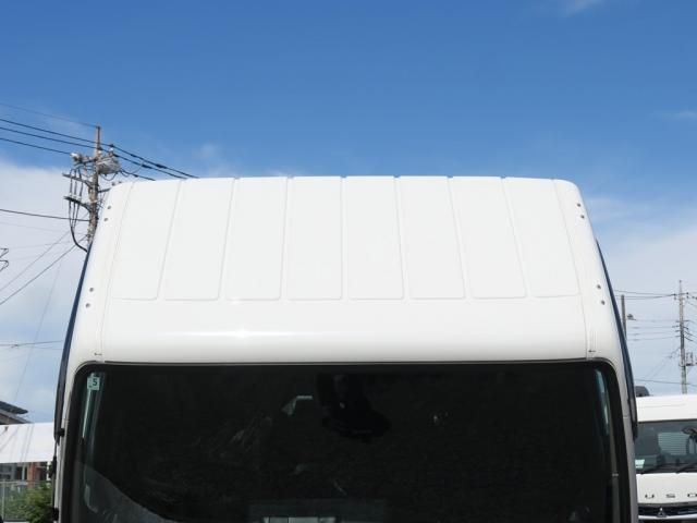 Mitsubishi CANTER 2026-05 8770577-12