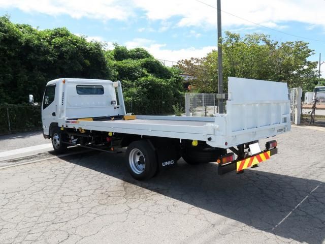 Mitsubishi CANTER 2026-05 8770577-4