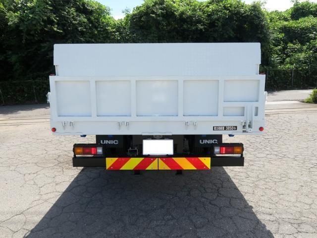 Mitsubishi CANTER 2026-05 8770577-6