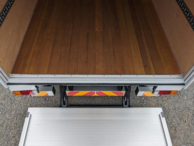 Mitsubishi CANTER 2026-06 8770584-10