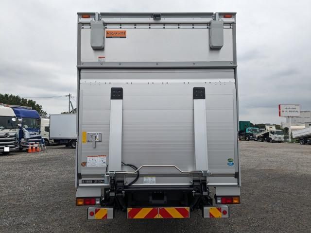 Mitsubishi CANTER 2026-06 8770584-4
