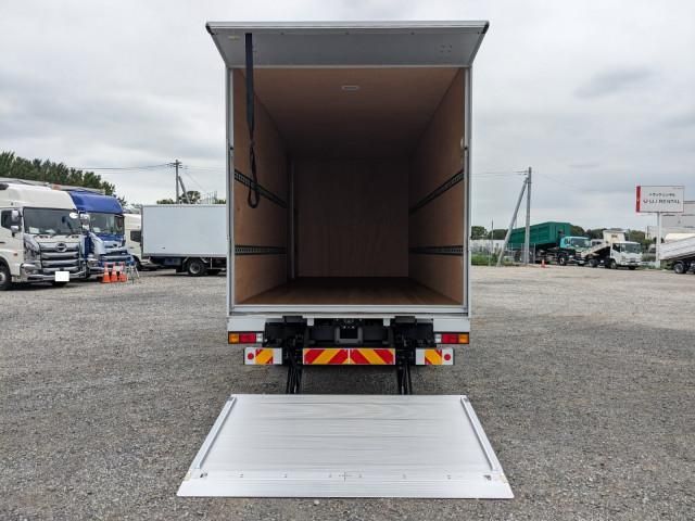 Mitsubishi CANTER 2026-06 8770584-7