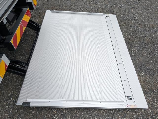 Mitsubishi CANTER 2026-06 8770584-8