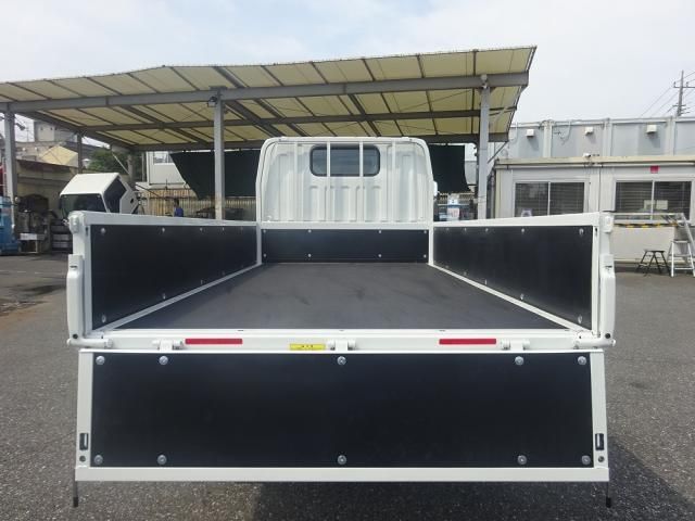 Mitsubishi CANTER 2026-04 8770595-11