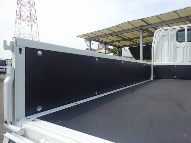 Mitsubishi CANTER 2026-04 8770595-13