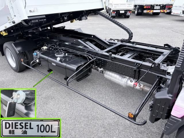 Mitsubishi CANTER 2026-05 8770579-23
