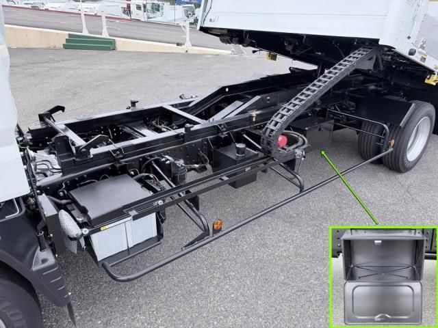 Mitsubishi CANTER 2026-05 8770579-24