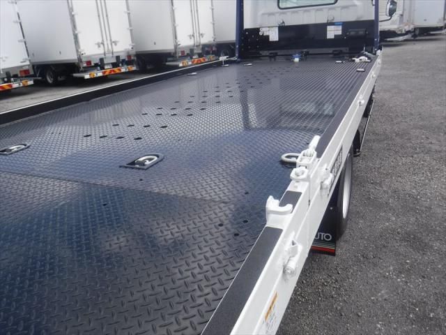 Mitsubishi CANTER 2026-06 8770580-12