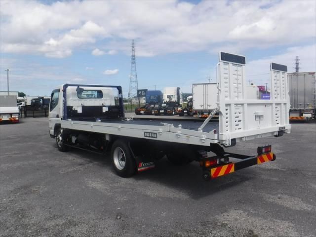 Mitsubishi CANTER 2026-06 8770580-14