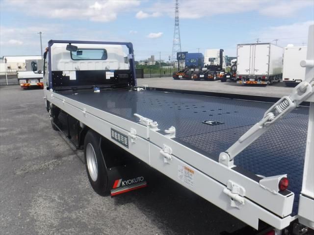 Mitsubishi CANTER 2026-06 8770580-15
