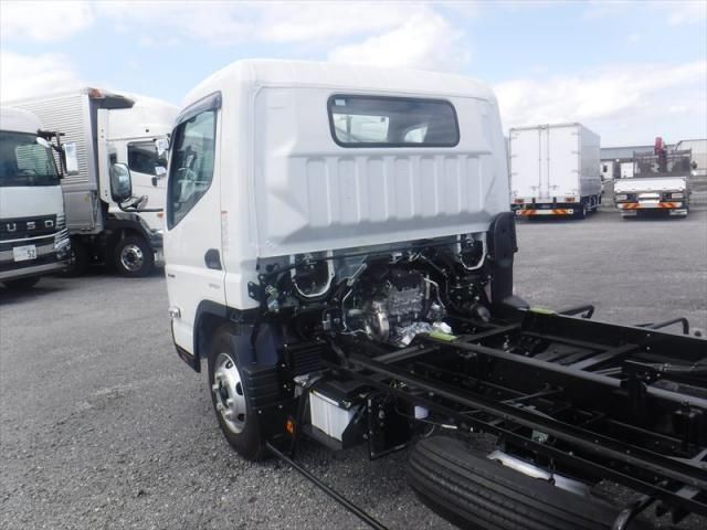 Mitsubishi CANTER 2026-06 8770580-21