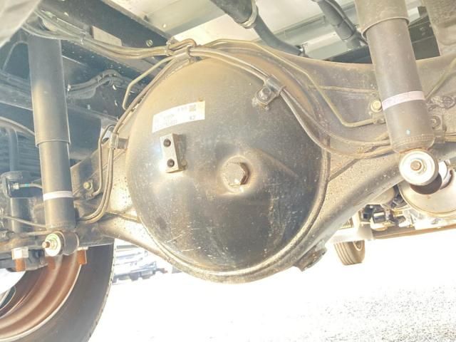 Mitsubishi CANTER 2023-09 8770588-14