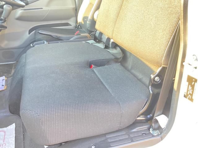Mitsubishi CANTER 2023-09 8770588-18