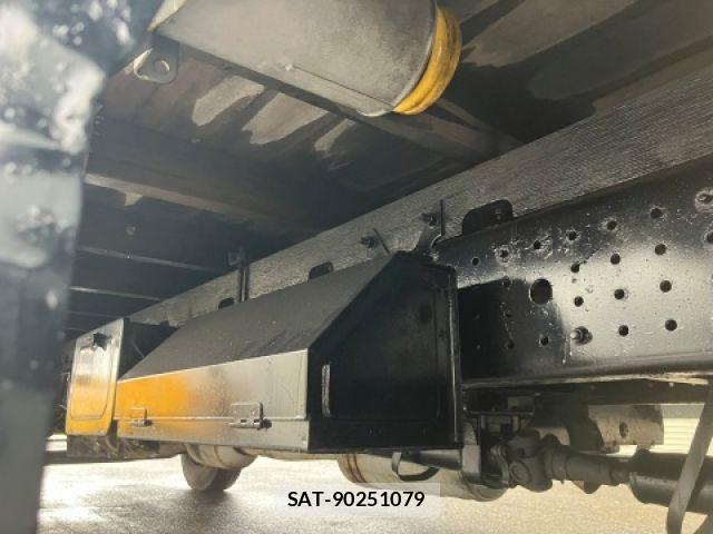 Mitsubishi CANTER 2018-06 8779694-11