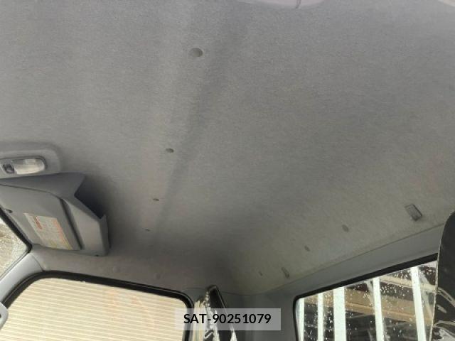 Mitsubishi CANTER 2018-06 8779694-27