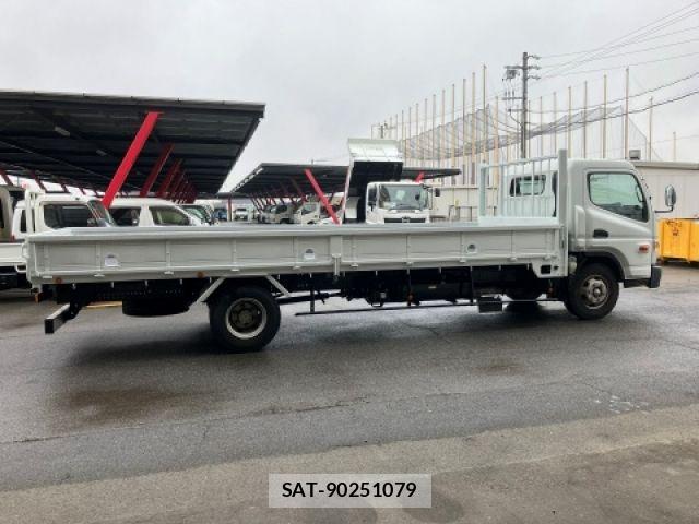 Mitsubishi CANTER 2018-06 8779694-5