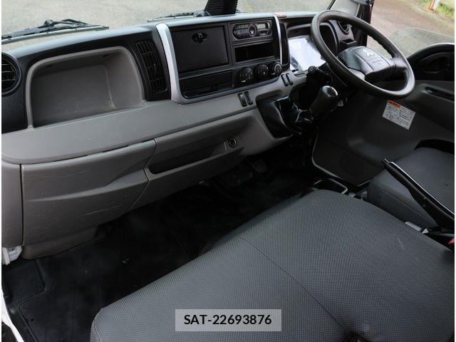 Mitsubishi CANTER 2018-09 8779687-27