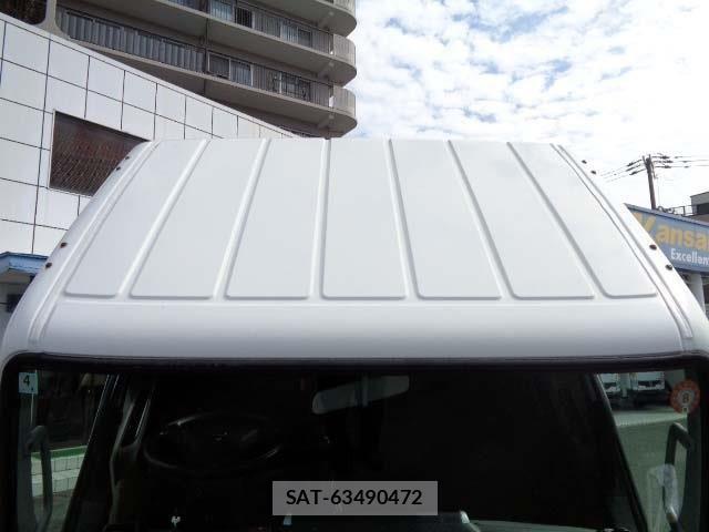 Mitsubishi CANTER 2018-03 8795446-22