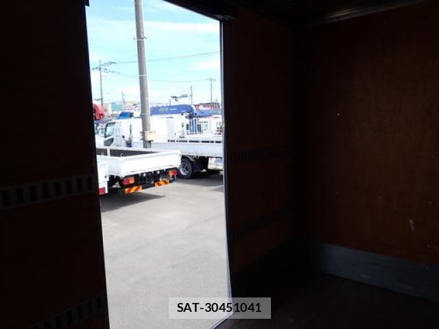 Mitsubishi CANTER 2019-07 8795441-19