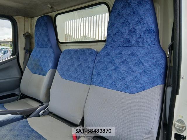 Mitsubishi CANTER 2007-10 8795449-24