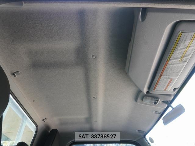 Mitsubishi CANTER 2019-06 8795444-25