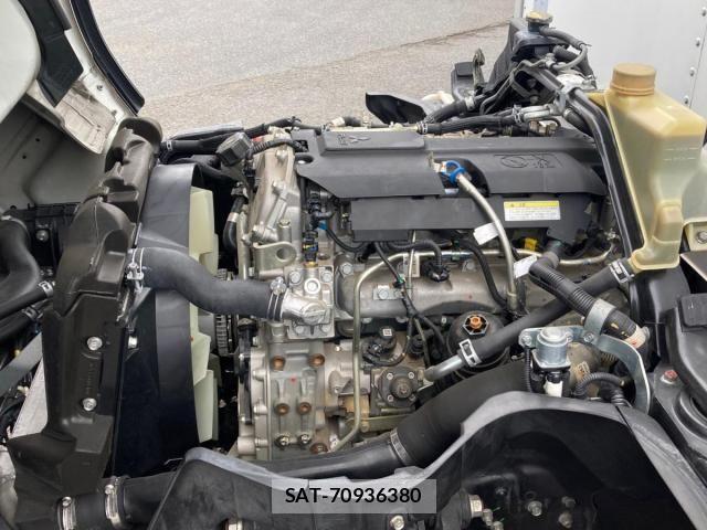 Mitsubishi CANTER 2021-03 8795452-12
