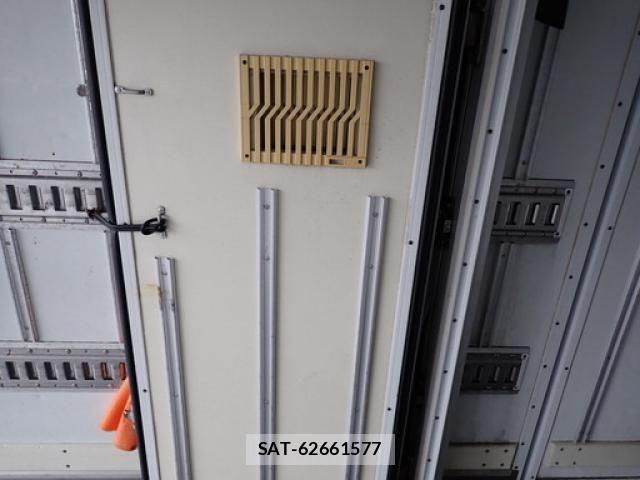 Mitsubishi CANTER 2014-07 8795447-17