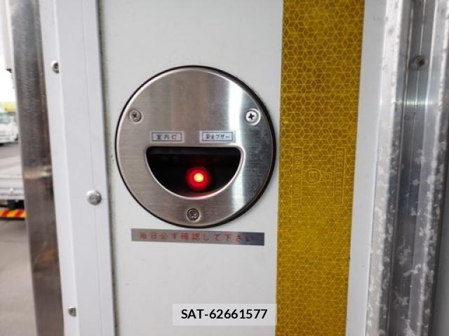 Mitsubishi CANTER 2014-07 8795447-26
