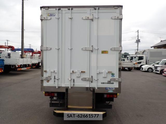 Mitsubishi CANTER 2014-07 8795447-5