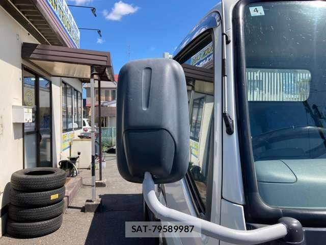 Mitsubishi CANTER 2004-03 8795443-9