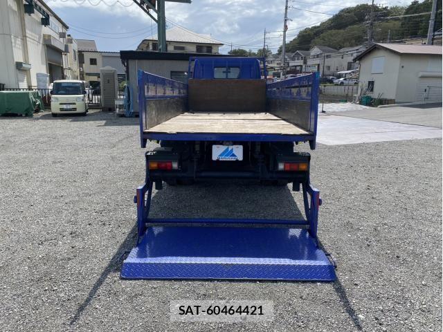 Mitsubishi CANTER 2017-06 8795450-8