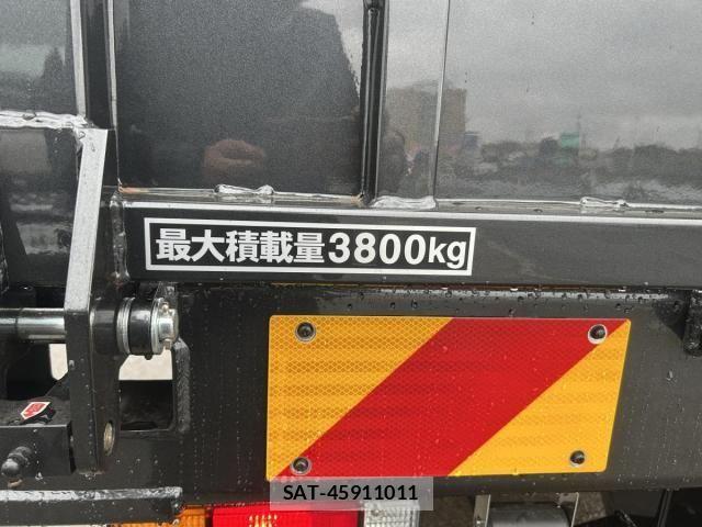 Mitsubishi CANTER 2026-03 8795440-9